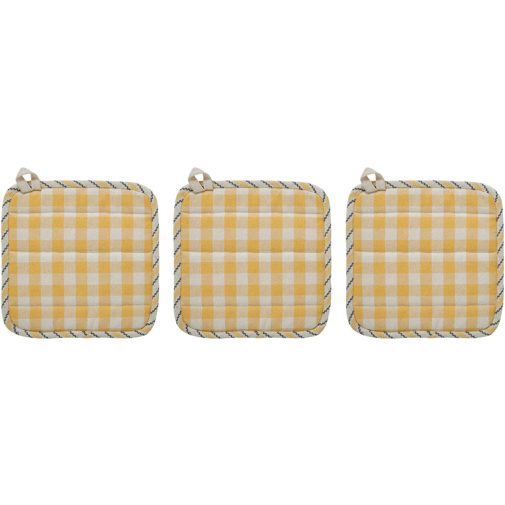 Buzzy Bees Pot Holder  8x8